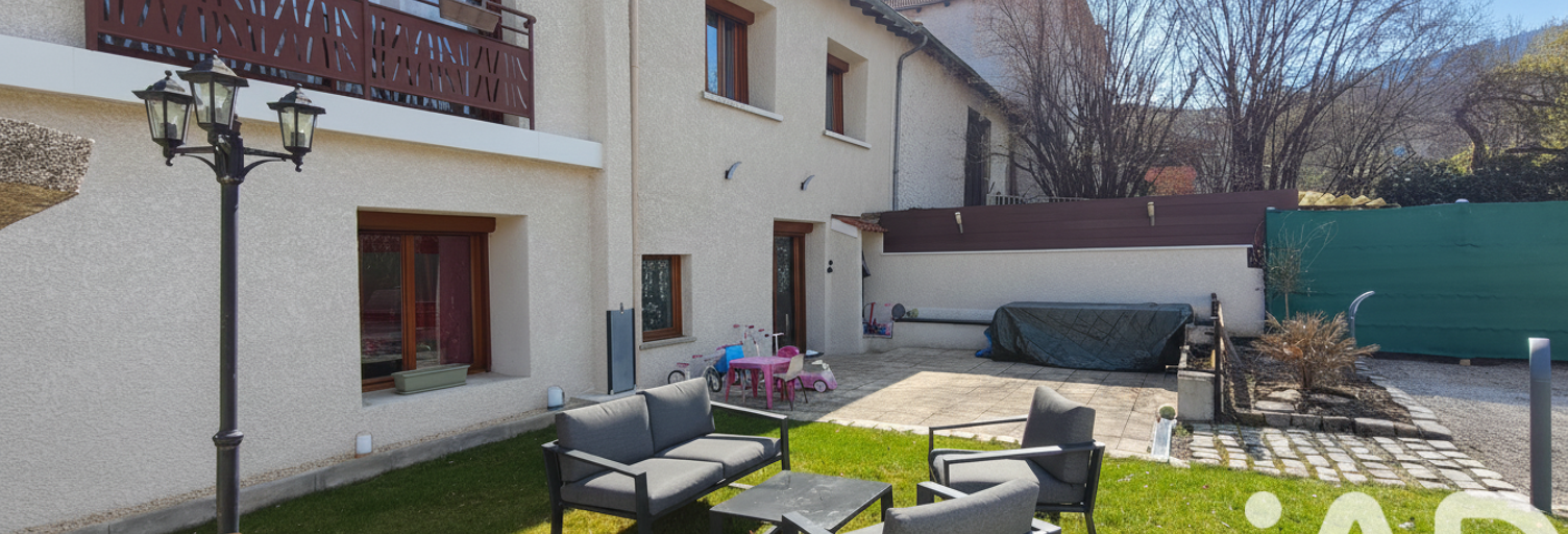 Maison 6 Pièces 149 m² à vendre à Retournac (43130)