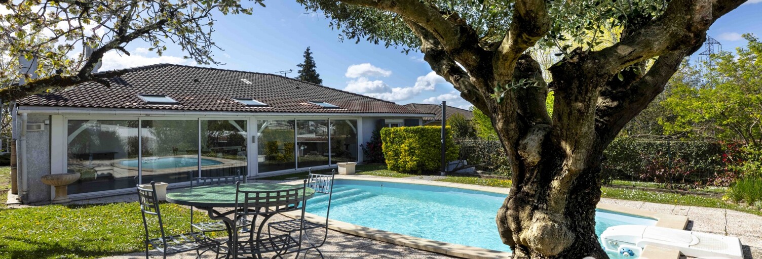 Maison 5 Pièces 136 m² à vendre à Yvrac (33370)