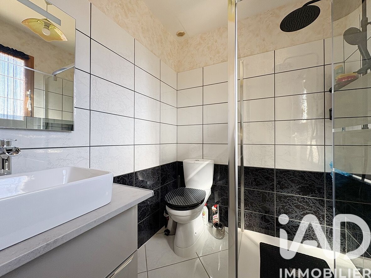 Vente Maison de village 5 pièces - Photo 4