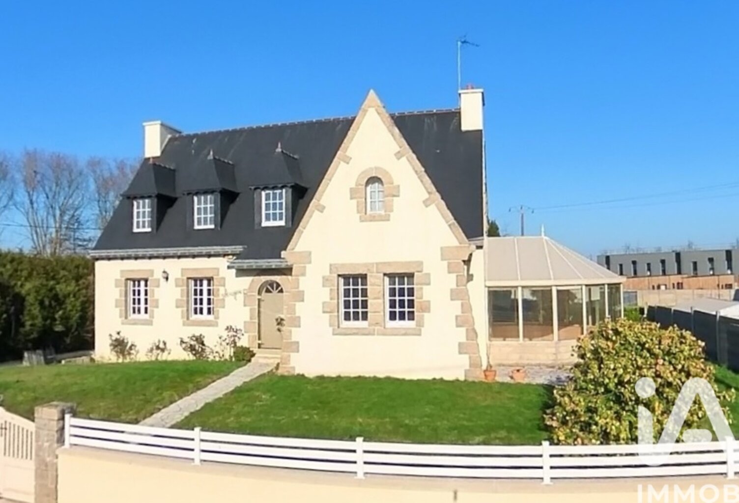 Vente Maison/villa 5 pièces — photo 1