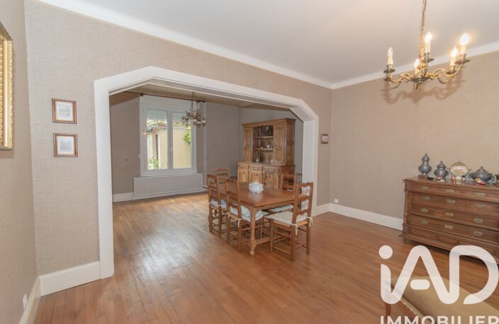 Vente Maison/villa 7 pièces — photo 2