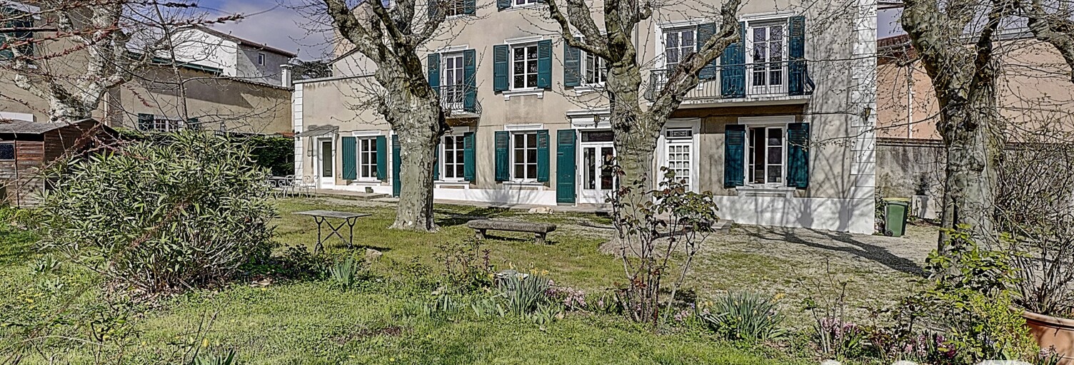 Maison 11 Pièces 245 m² à vendre à Oullins-Pierre-Bénite (69600)