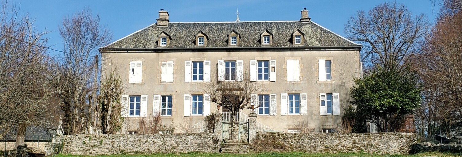 Maison 10 Pièces 247 m² à vendre à Saint-Cirgues-la-Loutre (19220)