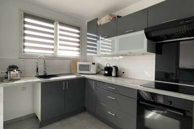 Appartement 4 pièces 230000 €