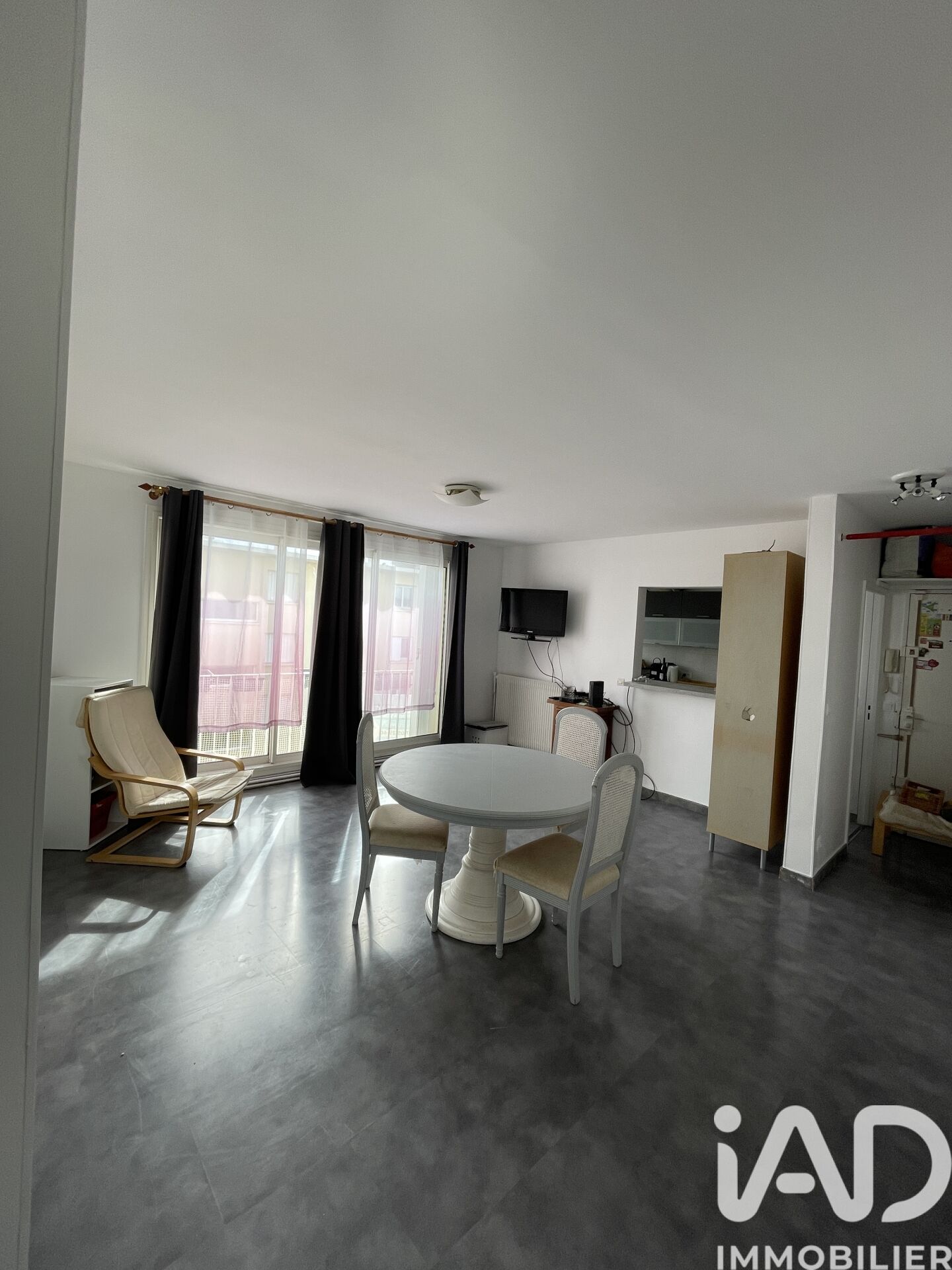 Vente Appartement 4 pièces - Photo 2