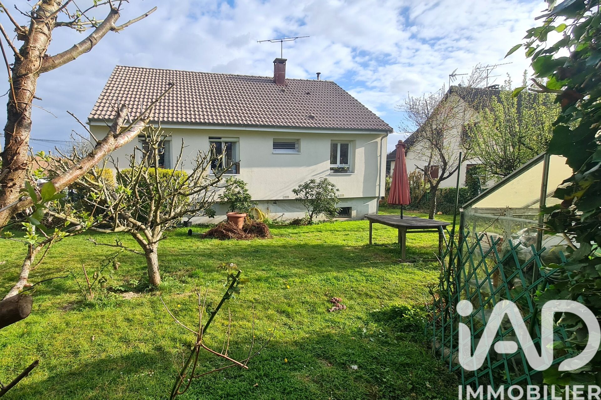 Maisoncelles-en-Brie - 83m² - 5p. - 3ch.