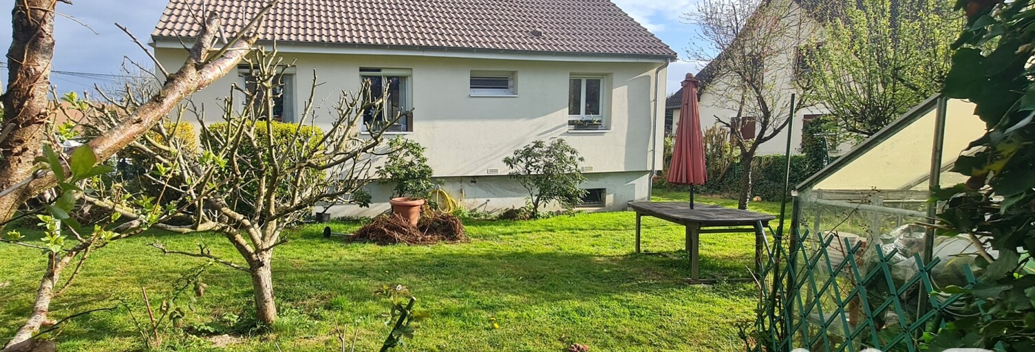 Maison 5 Pièces 83 m² à vendre à Maisoncelles-en-Brie (77580)