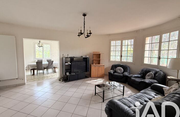 Vente Maison traditionnelle 7 pièces — photo 3