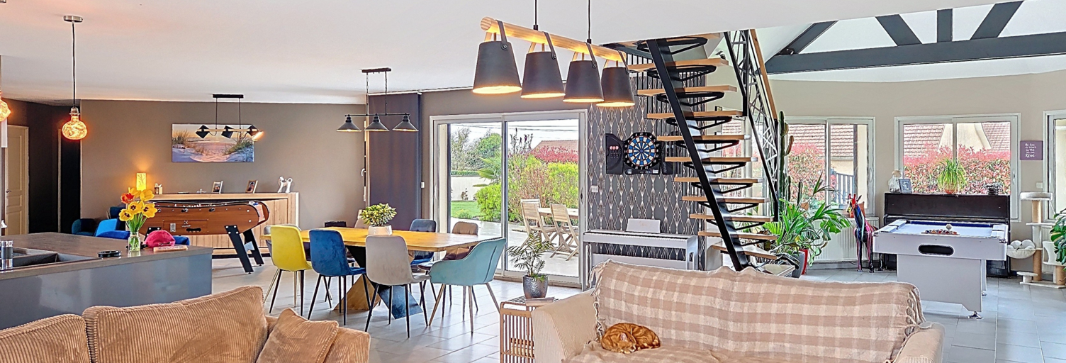 Maison 12 Pièces 310 m² à vendre à Saint-Saëns (76680)