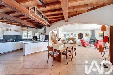 Maison 7 pièces 670000 €