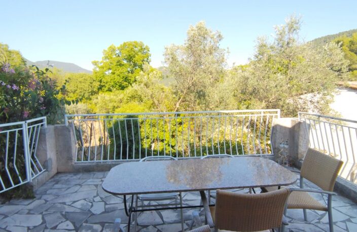Vente Maison de campagne 5 pièces — photo 2