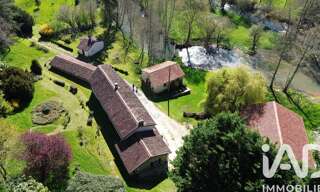 Maison 8 Pièces 230 m² à vendre à Charroux (86250)