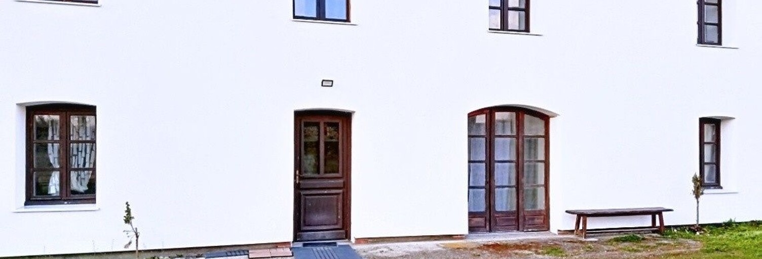 Maison 7 Pièces 178 m² à vendre à Mizérieux (42110)