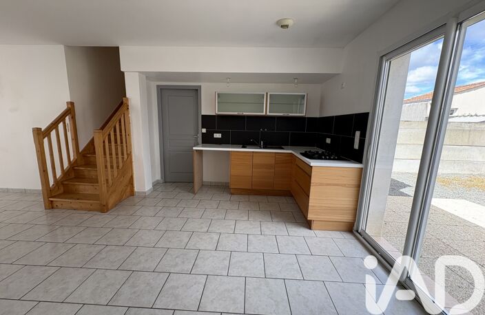 Vente Maison/villa 4 pièces — photo 2
