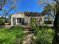 Villa T6 de 140 m2  terrain de 3 700 m2   Nîmes Ville Verte / Eau Bouillie — photo 2