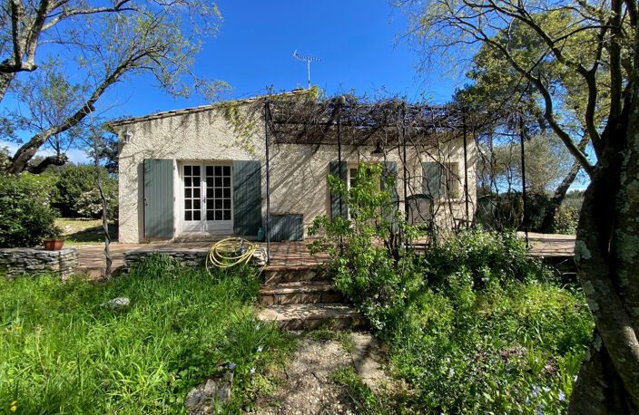 Villa T6 de 140 m2  terrain de 3 700 m2   Nîmes Ville Verte / Eau Bouillie — photo 2