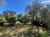 Villa T6 de 140 m2  terrain de 3 700 m2   Nîmes Ville Verte / Eau Bouillie — photo 3
