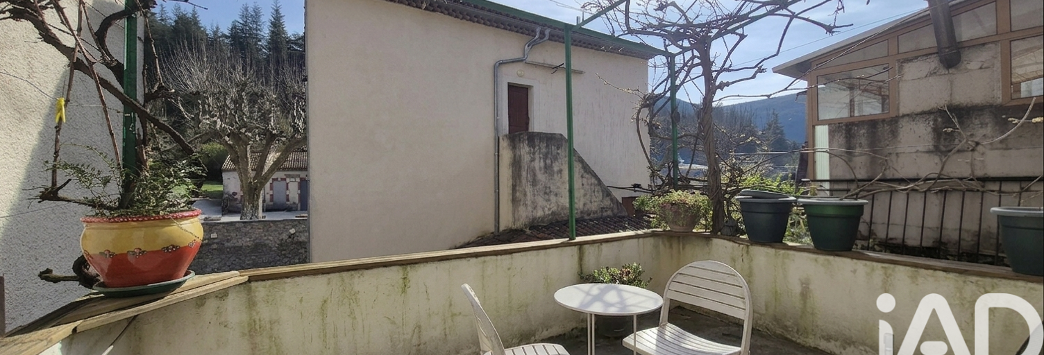 Immeuble  198 m² à vendre à Saint-Laurent-le-Minier (30440)