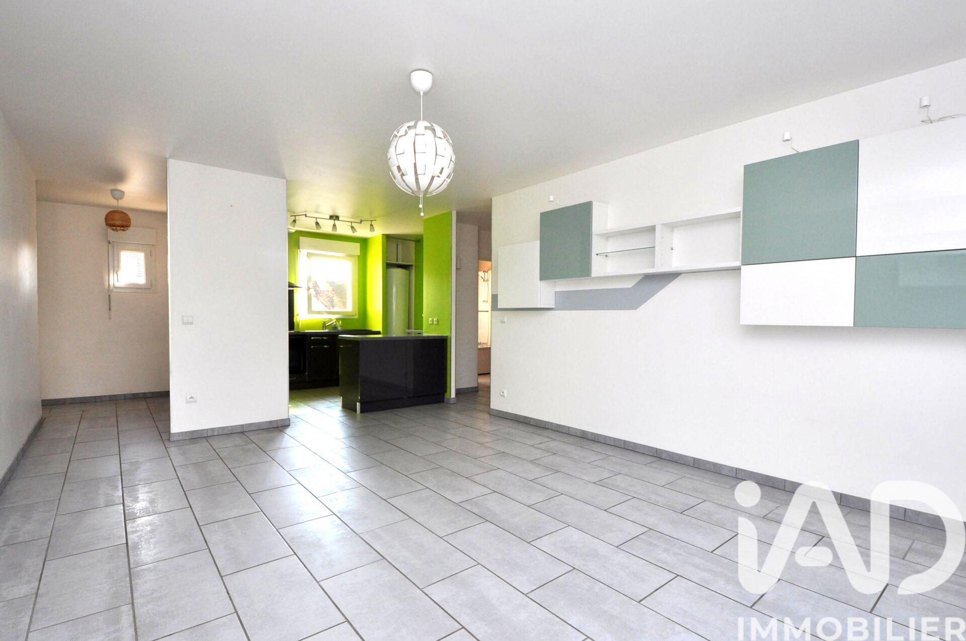 Vente Appartement 2 pièces - Photo 2