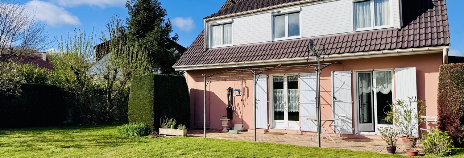 Maison 5 Pièces 112 m² à vendre à Le Tremblay-sur-Mauldre (78490)