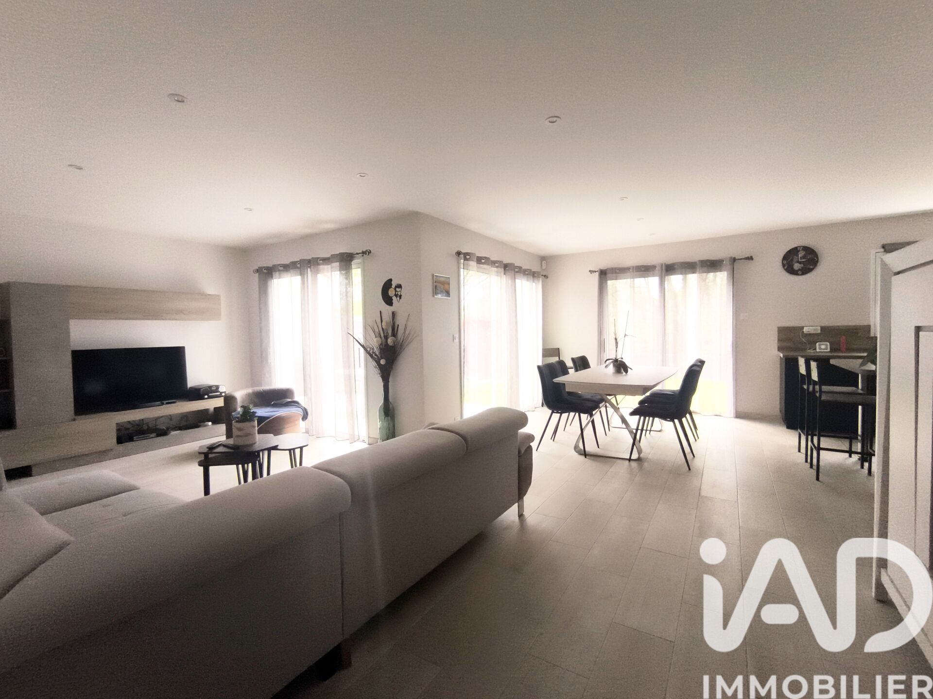 Vente Maison/villa 5 pièces - Photo 2