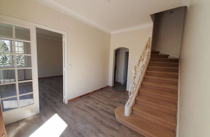 Maison de ville dans quartier très recherché — photo 2