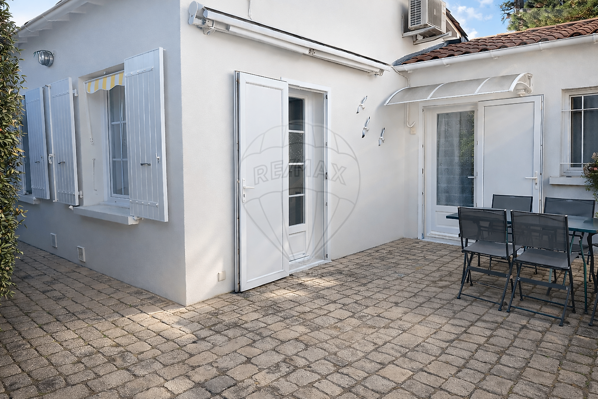Villa / Maison  T3 à vendre Royan 17200
