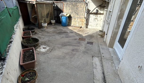 Appartement 1 pièces  à louer Pons 17800