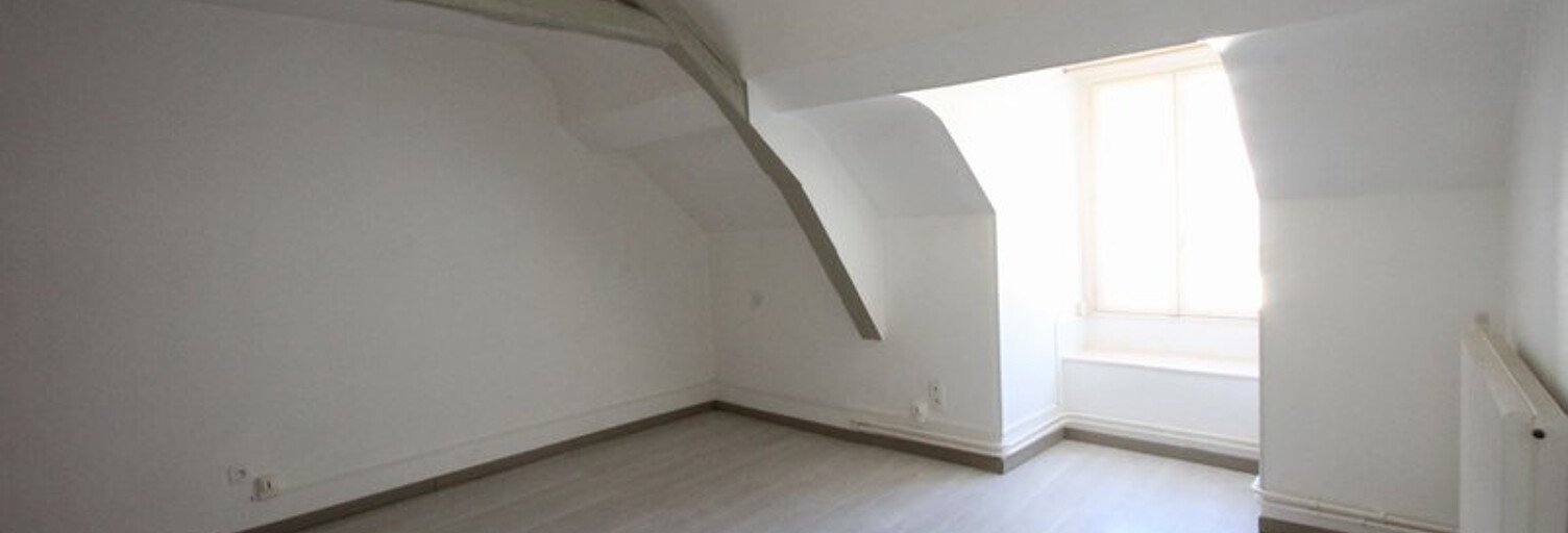 Appartement 1 Pièce 27 m² à louer à La Charité-sur-Loire (58400)