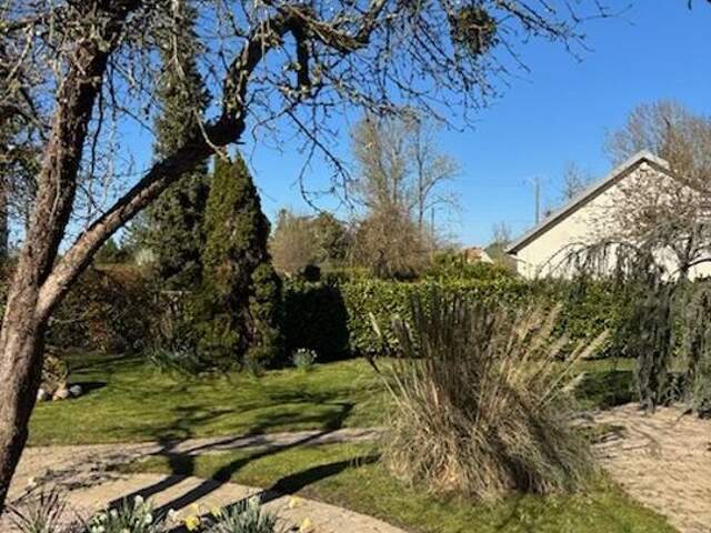 CHATENAY SUR SEINE, MAISON DE 10 PIECES — photo du bien