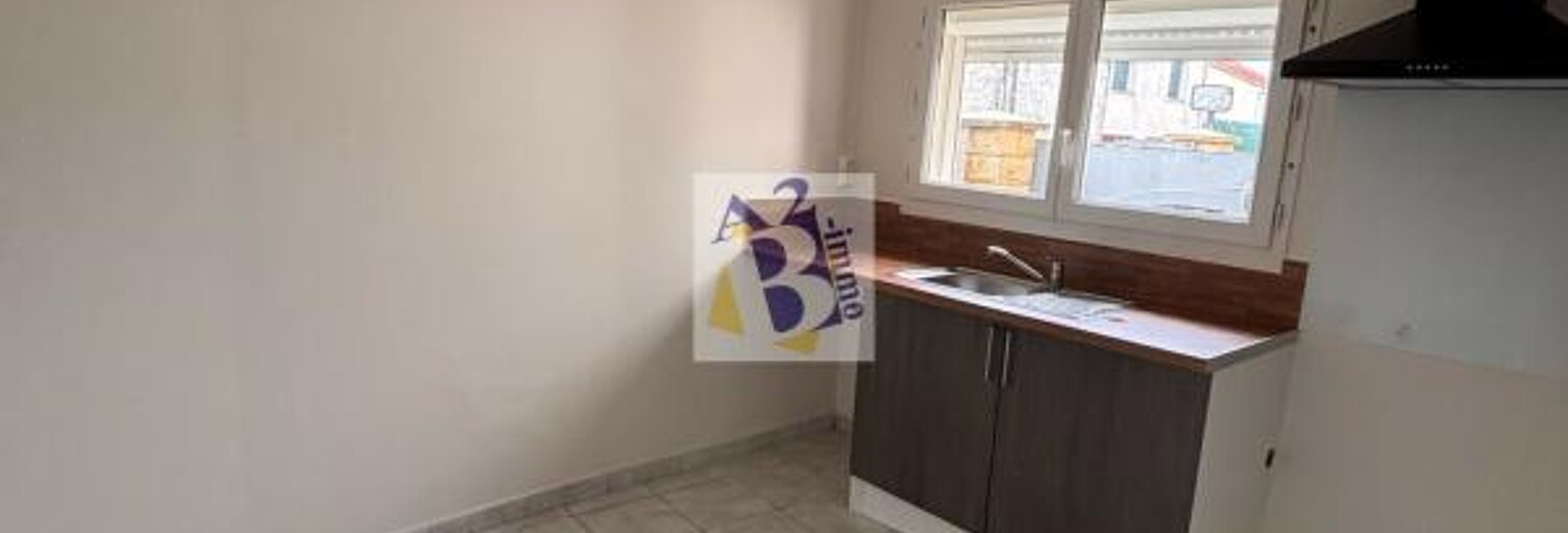 Maison 3 Pièces 75 m² à louer à Ruelle-sur-Touvre (16600)