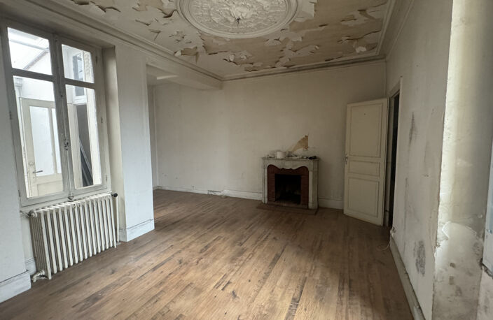 MAISON  POITIERS 150 M2 — photo 4