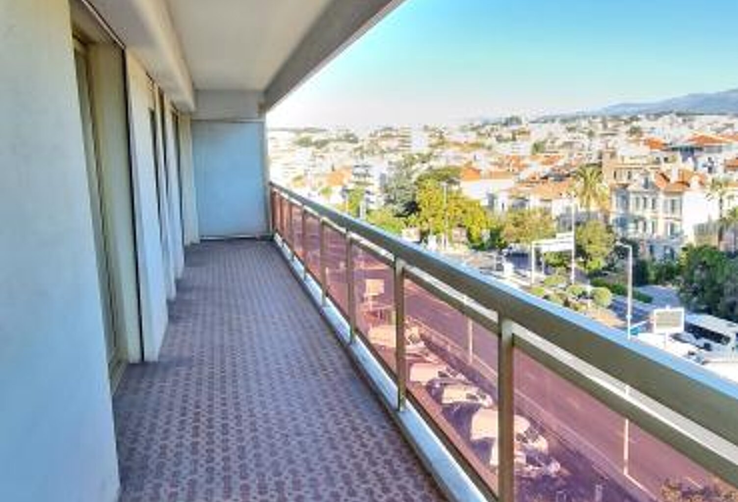 Appartement À Louer — photo 1