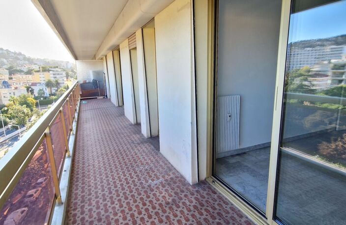 Appartement À Louer — photo 2