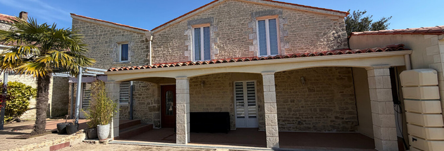 Maison 7 Pièces 163 m² à vendre à Saint-Michel-le-Cloucq (85200)