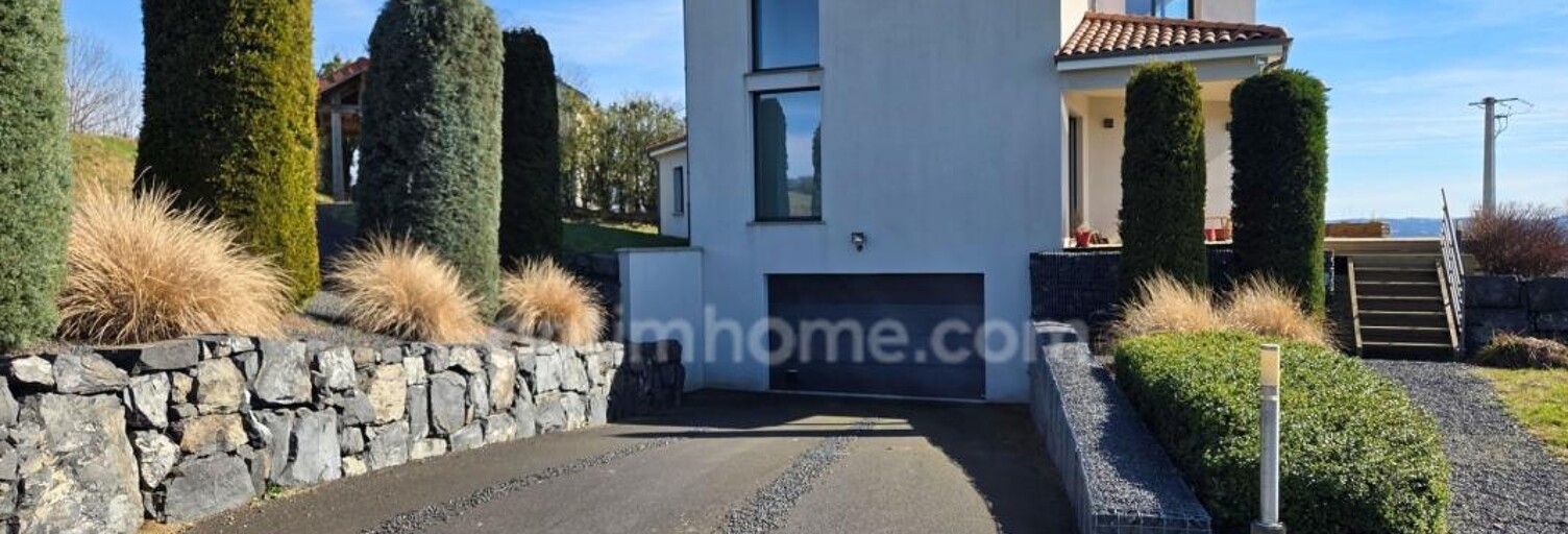 Maison 5 Pièces 152 m² à vendre à Isserteaux (63270)