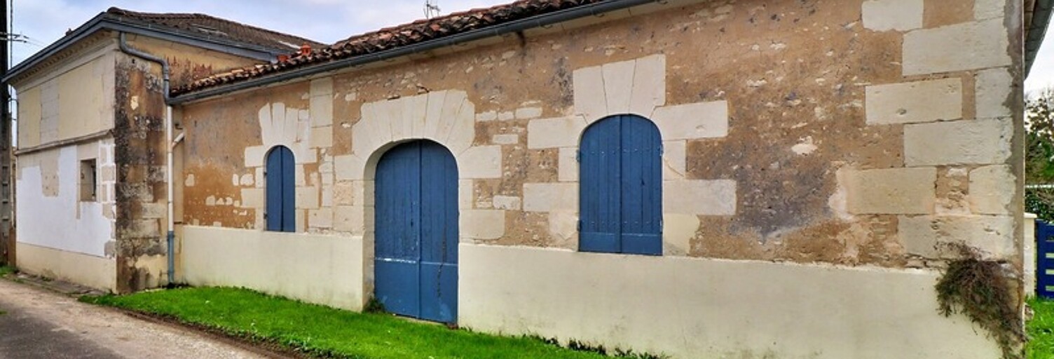Maison 8 Pièces 191 m² à vendre à Saint-Dizant-du-Gua (17240)
