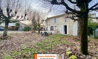 Immeuble  320 m² à vendre à Saint-Caprais-de-Bordeaux (33880)