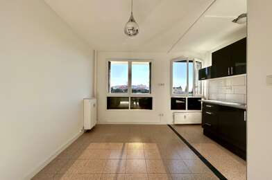 Appartement 1 pièces 134400 €