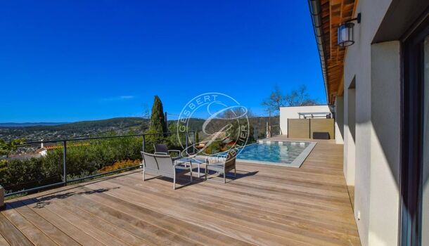 Villa / Maison 8 pièces  à vendre Draguignan 83300