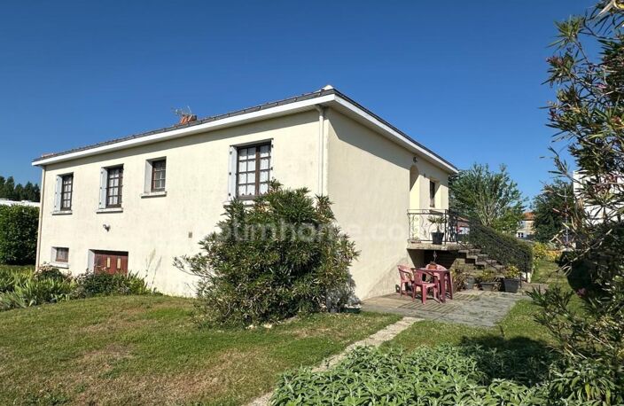 SAINT JEAN DE BEUGNE (85210) MAISON 3 CHAMBRES AVEC SOUS SOL COMPLET SUR 812M² — photo 2