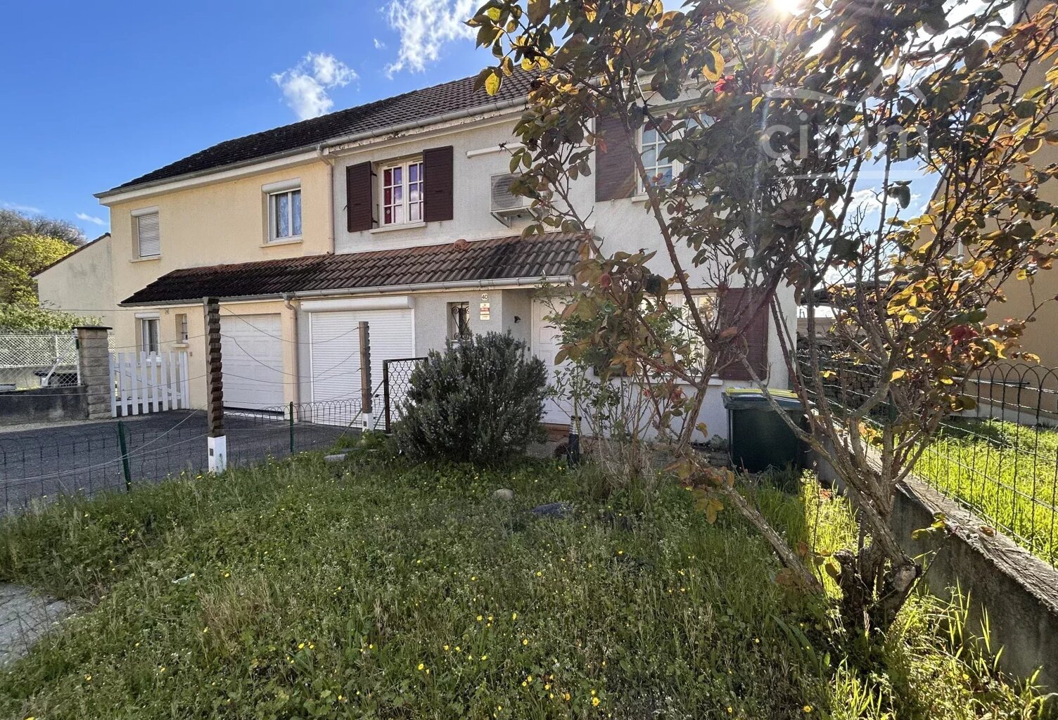 Le Péage de Roussillon  - Villa Jumelée de 90m2  sur 3 niveaux . — photo 1