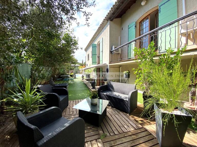 Belle Maison sur Beaucaire — photo 1