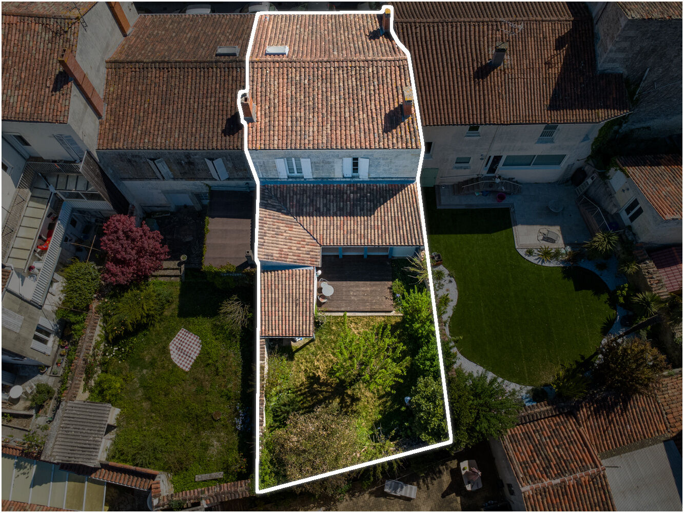 Villa / Maison  T5 à vendre Saintes 17100