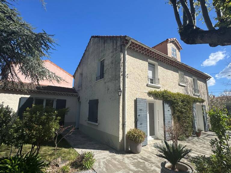 À Vendre maison à Montélimar — photo 1