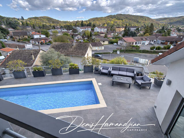 Maison contemporaine à vendre 6 pièces CREMIEU (38) — photo du bien