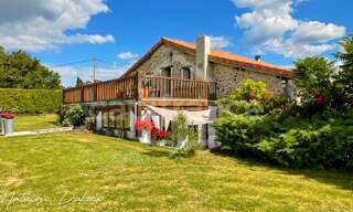 Maison 8 Pièces 232 m² à vendre à Saint-Privat-en-Périgord (24410)