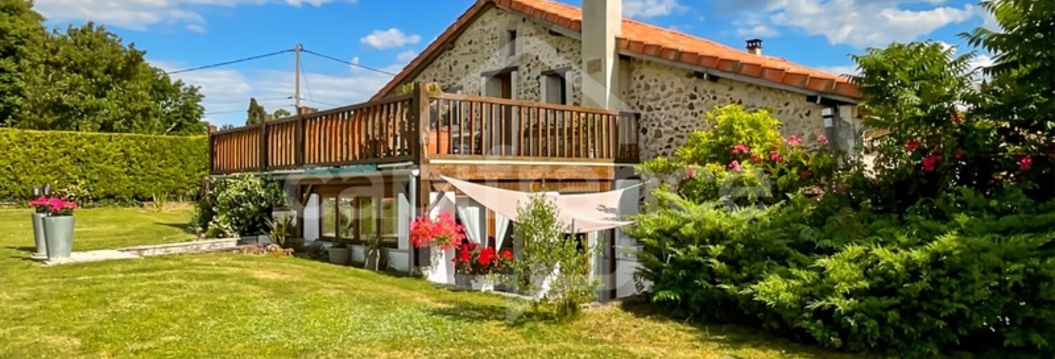 Maison 8 Pièces 232 m² à vendre à Saint-Privat-en-Périgord (24410)