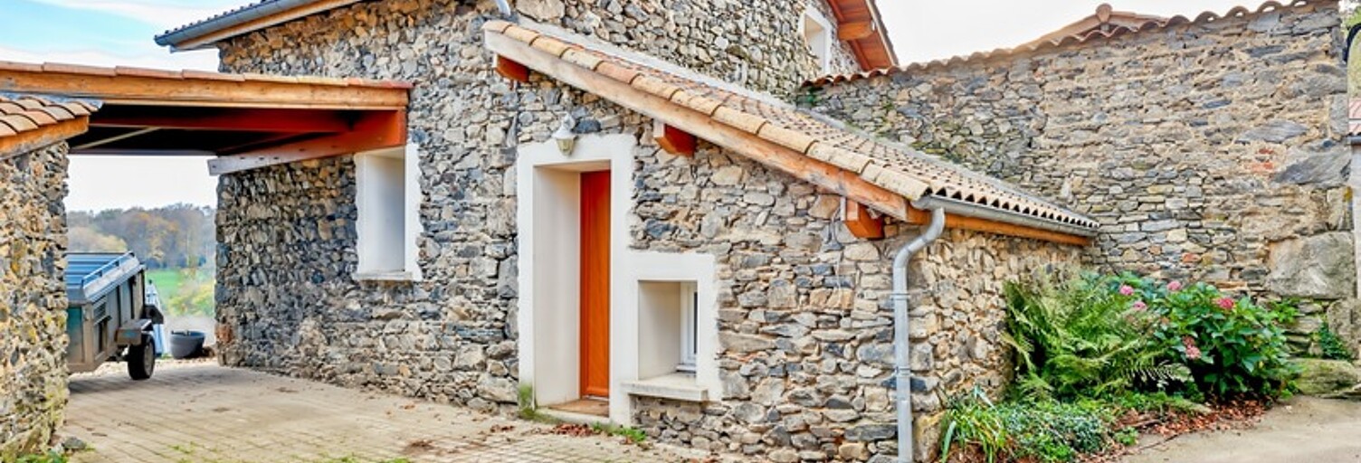 Maison 4 Pièces 106 m² à vendre à Sainte-Catherine (69440)