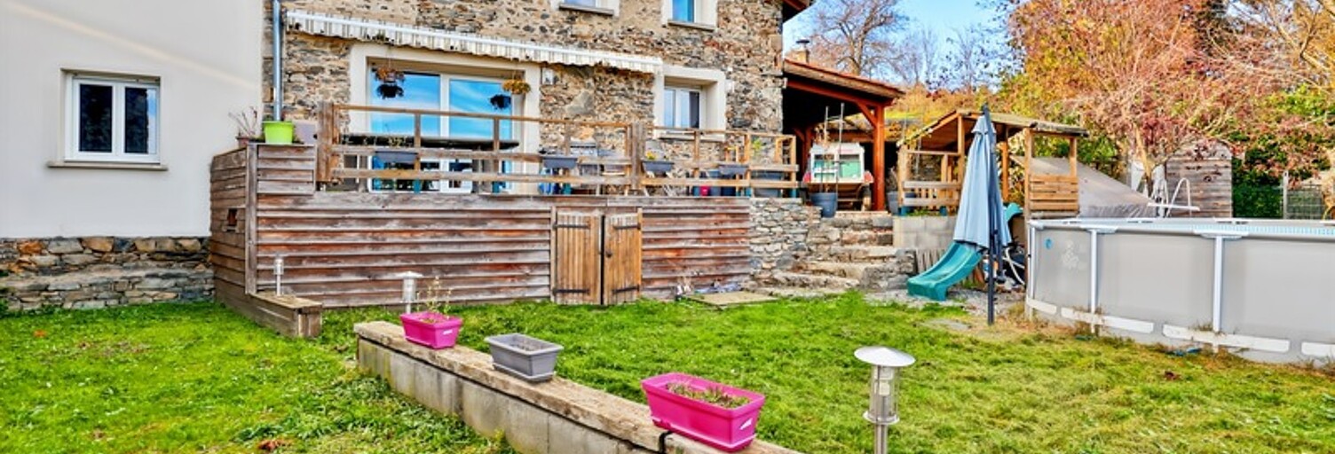Maison 4 Pièces 106 m² à vendre à Sainte-Catherine (69440)